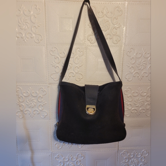 Gucci GG INTERLOCKING NAVY CLASP SHERRY WEB 1960 Shoulder Bag Authentic Bag - Picture 11 of 17